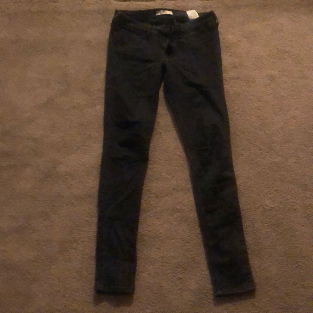 Hollister skinny jeans, size 5R (W28/L31)